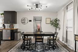 2905 Halifax Dr