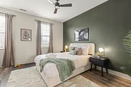 2833 Mac Pherson A/B