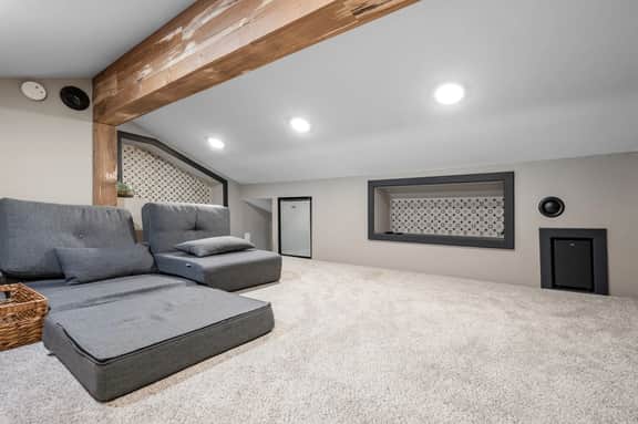 6220 Wahpihani Dr